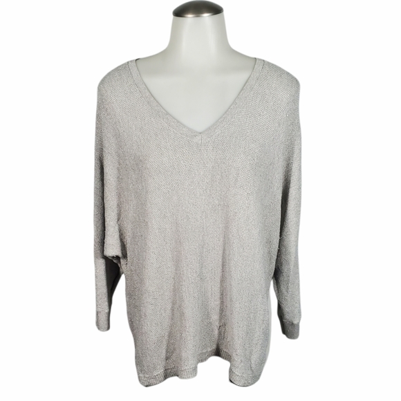 EXPRESS Oversized Sweater Sparkly Zippered Back - Picture 6 of 8